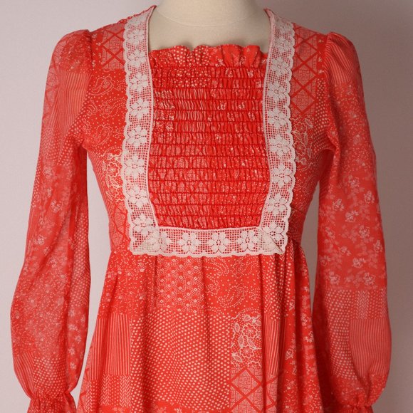 ❄ Vtg Red Prairie Boho Calico Cottage Core Floral Lace Dress Hippie Peasant XS - Picture 6 of 10